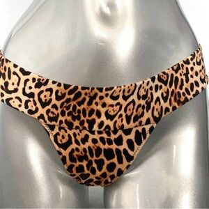 Victoria's Secret Swim NWT XL Bikini Brazilian Bottom in Leopard
